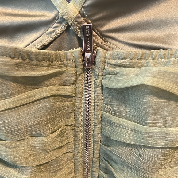 Miss Circle,Couture Clothier,Siren Olive, Silk Mesh,Lantern Sleeve Draping Dress - Picture 12 of 13